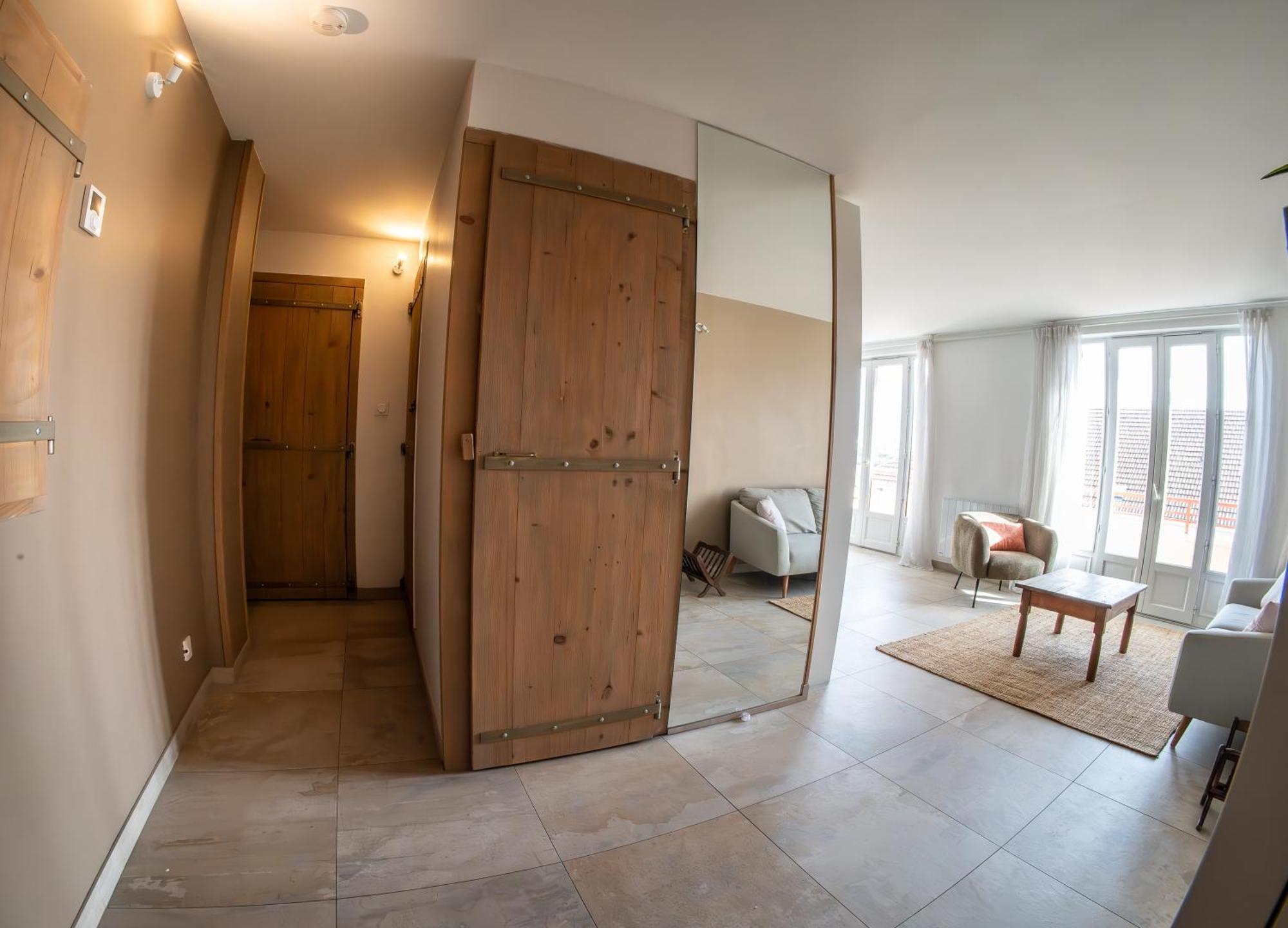 Apartamento Les 3 Monts - Vue Panoramique Sur Les Montagnes Annecy Exterior foto