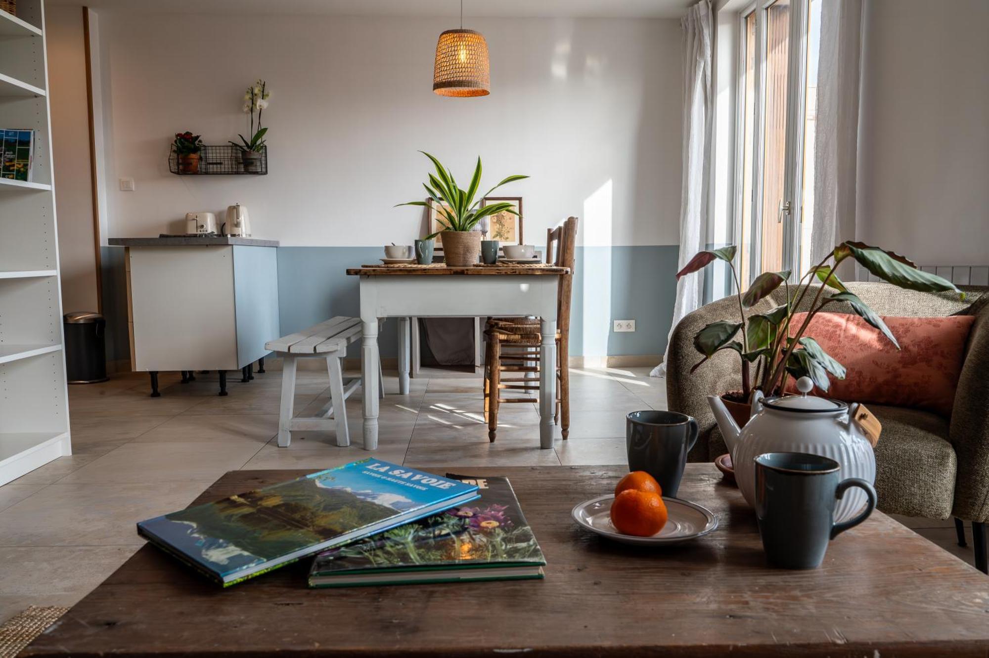 Apartamento Les 3 Monts - Vue Panoramique Sur Les Montagnes Annecy Exterior foto